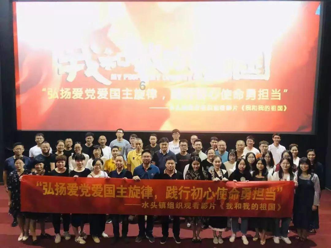 小猫钓鱼游戏龙王版有船